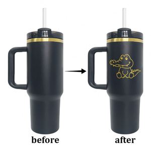 Vaso Personalizado H2.0 con Recubrimiento en Polvo de 40 oz, Grabado en Oro, Arcoíris Holográfico - Product Image 3