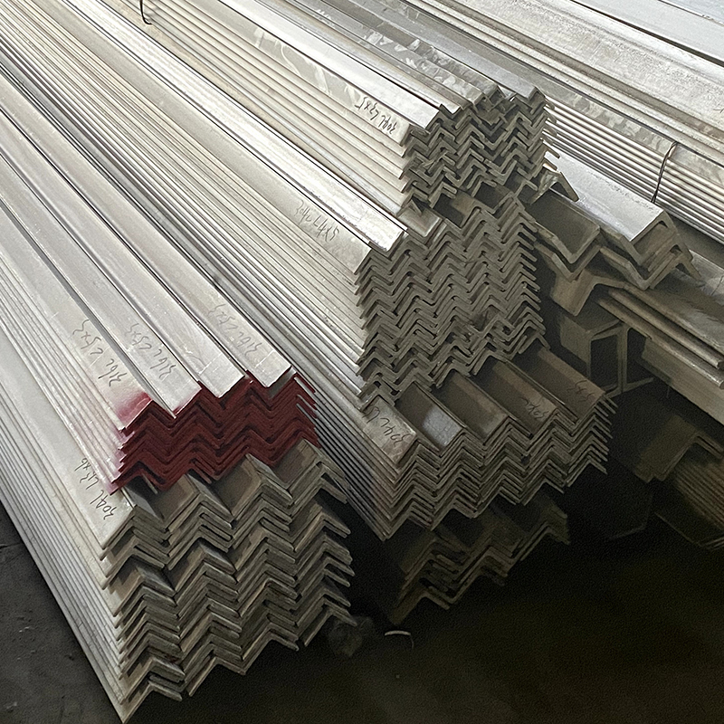 125 x 75 x 10 Steel Angle Iron