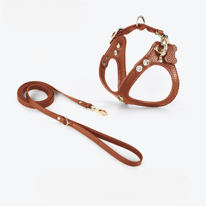 ชุดสายจูงสุนัขหนังแท้คุณภาพสูงประดับเพชรแบบกำหนดเองขายดี - Product Image 6