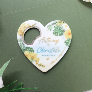 Apribottiglie Magnetico Personalizzabile in Acrilico con Cuore Floreale Tropicale e Palma, Bomboniera per Matrimonio con Sacchetto in Organza - Product Image 1