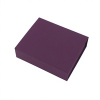 Boîte cadeau rigide à fermeture magnétique en papier couché pour parfums, cosmétiques et bijoux