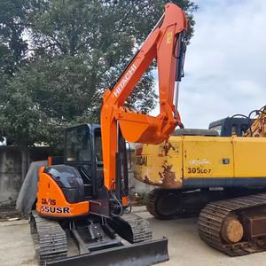 Mini-excavatrice Hitachi Zaxis 55 d'occasion en excellent état, 5,5 tonnes, du Japon, avec pompe hydraulique PLC, moteur, boîte de vitesses, roulement d'engrenage - Product Image 5