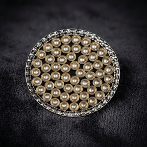 Plateau Urli Rond Multi-Diya avec Porte-Bougies en Cristal Argenté et Porte-Bougies Doré pour Décoration Intérieure - Product Image 2