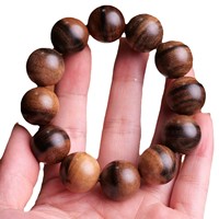 Bracelet Mala multi-tresors avec perles2649656