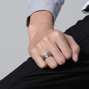 Anillo de compromiso de boda de acero inoxidable chapado en oro de moda, símbolo egipcio antiguo, patrón giratorio, regalo de fiesta - Product Image 2