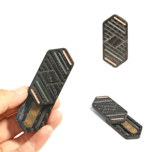 Spinner de Fibra de Carbono Luminoso, Juguete Antiestrés EDC para Niños y Adultos, Función de Alivio del Estrés, Unisex - Product Image 1