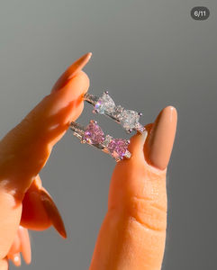 Anillo de Dedo Delicado en Oferta, Anillo de Lazo con Circonita Cúbica Rosa Triangular de Alta Calidad para Chicas - Product Image 4