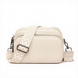 Bolsa de fiesta femenina elegante y sofisticada en nylon clásico con rayas multicolor, ideal para ocasiones especiales como - Product Image 2