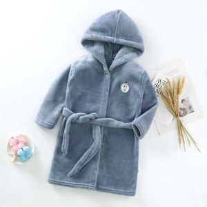 Unisex Multi-colore <span class=keywords><strong>accappatoio</strong></span> con cappuccio <span class=keywords><strong>per</strong></span> bambini morbido caldo di flanella <span class=keywords><strong>per</strong></span> bambini <span class=keywords><strong>accappatoio</strong></span> <span class=keywords><strong>per</strong></span> bambina - Product Image 3