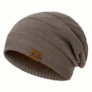 Gorro de Invierno 2024 de Alta Calidad para Hombre, 100% Acrílico, Tejido Cálido, con Logotipo Personalizado y Parche - Product Image 2