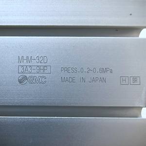 Nouveau et Original SMC <span class=keywords><strong>MHM</strong></span> série <span class=keywords><strong>MHM</strong></span>-32D <span class=keywords><strong>MHM</strong></span>-25D <span class=keywords><strong>MHM</strong></span>-16D aimant pince système de changement automatique de main - Product Image 5