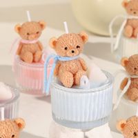 Bärenförmige Duftkerze im Glasbecher Herz-Dekor Kreatives Geschenk Heim-Geburtstags-Ornament Großhandel