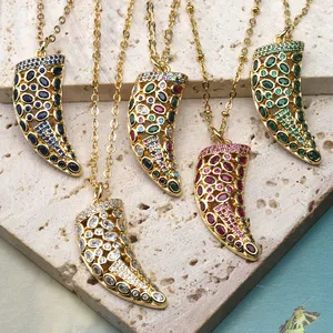 Wholesale latest 2023 fashion horn chilli gold pave with rainbow cz zircon horn jewelry pendant for necklace