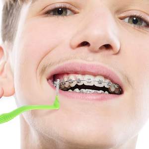 Brosses d'angle interdentaires réutilisables de 5 tailles usage domestique soins bucco-dentaires fonction de nettoyage de la tête de soie dentaire accolades alternatives brosses à dents - Product Image 2