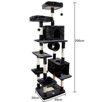 Arbres à chat de qualité supérieure, design tendance, jouets pour chats d'intérieur, griffoirs pour grands chats, en sisal, peluche et bois, emballés en cartons.