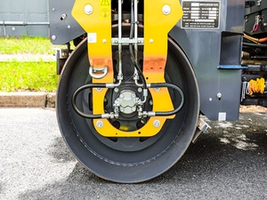 2024 Newroad <span class=keywords><strong>Roller</strong></span> <span class=keywords><strong>Compactor</strong></span> XD120 Vibrations-Doppeltrommel-Straßen maschine - Product Image 3