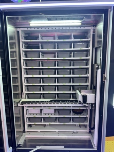 Máquina Expendedora Inteligente de Arroz y Comida Caliente 24/7 con Sistema de Calentamiento de Autoservicio para Uso Comercial - Product Image 5