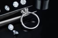 Bague de fiançailles en Moissanite et or blanc pour la saint-valentin, 2 3ct, nouvelle collection 1.5