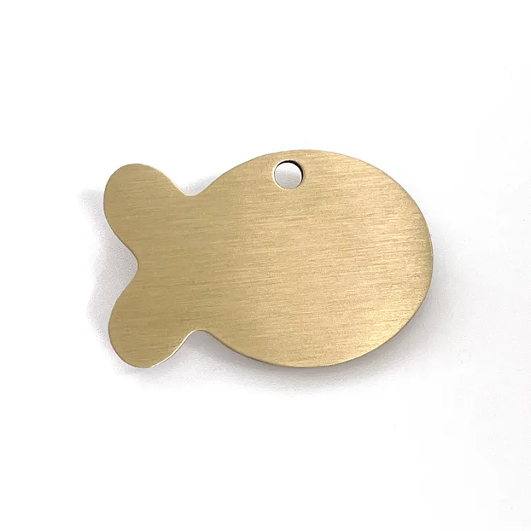Placa de identificação em forma de peixe em branco personalizável, logotipo personalizado, placa de metal, etiquetas de latão para cães, logotipo personalizado, para placa de identificação