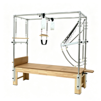 Table de Pilates Cadillac en bois de caoutchouc commercial avec coussin en PU pour la rééducation en studio