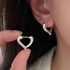 S925 Sterling <b>Silver</b> Heart Hoop Earrings For Women Gift Jewelry 925 <b>Silver</b> <b>Stud</b> Earrings Elegant Fashion Accessory - Product Image 1