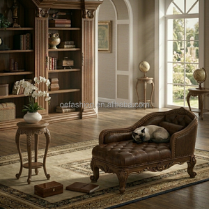 Scrivania Direzionale di Lusso in Legno Massello Intagliato, Tavolo Neoclassico per Ufficio CEO e <span class=keywords><strong>Studio</strong></span> in Villa - Fornitore FF&E - Product Image 6