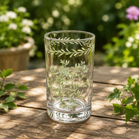 Verre à eau droit transparent avec imprimé floral vintage lavande et papillons, pour jus et boissons