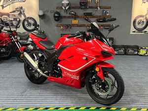Moto sportive <span class=keywords><strong>Wuben</strong></span> Jiaolong 400 à deux cylindres refroidie par liquide 400cc - Product Image 2
