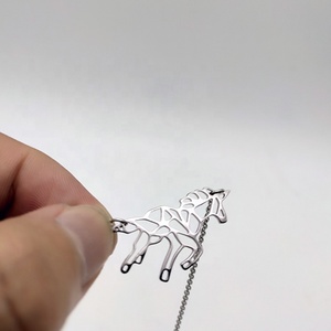 MECYLIFE collier animal mignon collier cheval géométrique en acier inoxydable bijoux <span class=keywords><strong>Origami</strong></span> licorne collier - Product Image 6