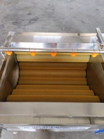 Machine à éplucher les pommes de terre électrique commerciale Machine à éplucher et à couper les carottes au gingembre industrielle Machine à laver les fruits de mer