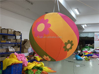 Ballon lumineux gonflable en taffetas de polyester coloré de 2 m avec fleur, résistant aux intempéries, pour la décoration de fête