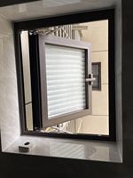 Fenêtre coulissante en alliage d'aluminium directe d'usine de conception moderne pour la sortie de climatiseur de salle de bains au-dessus de la fenêtre d'ouverture de la salle de bains
