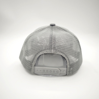 Casquette de cyclisme OEM haute qualité personnalisée à 6 panneaux avec visière pré-courbée, logo brodé, en tissu éponge et maille, style Y2K 112