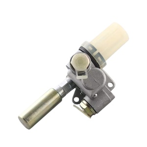 High Quality <b>Truck</b> <b>Engines</b> <b>System</b> Parts L039/A092 Oil Pump Assembly for Yuchai Enngine - Product Image 2