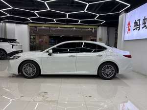 Toyota Camry 2.0G Premium Edition 2024 Usado, un Auto Urbano Resistente con Excelente Relación <span class=keywords><strong>Calidad</strong></span>-<span class=keywords><strong>Precio</strong></span> - Product Image 4