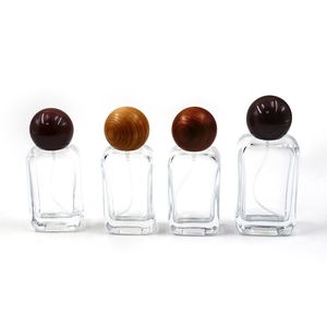 Flacon vaporisateur de parfum en verre vide de 50 ml, également disponible en 30 ml/100 ml, logo personnalisable, avec bouchon. - Product Image 5