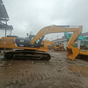 Mini-excavatrice 330D de 33 tonnes, modèle 2023, avec godet de terrassement de 1,65 m de capacité, moteur sur chenilles d'occasion - Product Image 2