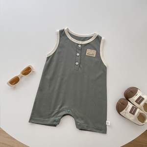 Vente en gros de grenouillère d'été bon marché pour nouveaux-nés de 3 à 6 <span class=keywords><strong>mois</strong></span> en coton biologique côtelé sans manche sur mesure pour bébé fille et garçon - Product Image 3