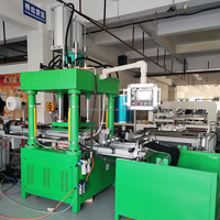 Machine de moulage automatique à chaud par pression hydraulique pour mousse, avec une pression de 60T, pour le rembourrage protecteur des doublures de casque