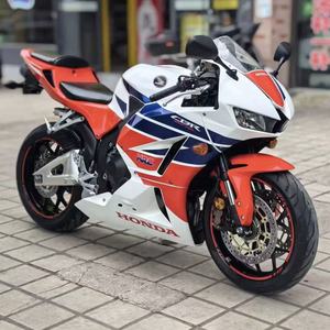 Motocicleta Deportiva Usada Honda CBR600, Motor <span class=keywords><strong>de</strong></span> 4 Cilindros en Línea, Alta Potencia, Frenos Radiales, <span class=keywords><strong>Gasolina</strong></span> - Product Image 6