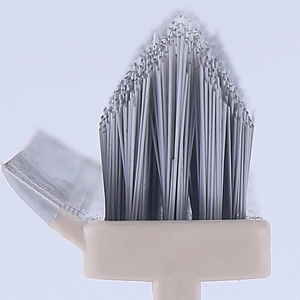 Vente en gros - Offre spéciale : Outil de nettoyage 2-en-1 pour salle de bain et sols, grattoir magique pour carrelage et brosse en silicone réglable - Product Image 2