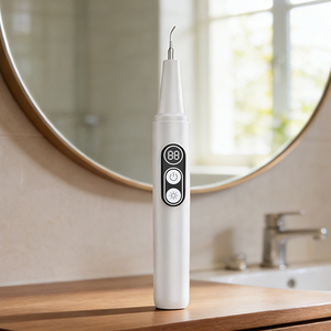 Élimination du <span class=keywords><strong>tartre</strong></span>, des dépôts dentaires et des taches avec un nettoyeur dentaire ultrasonique visuel électrique portable pour usage domestique - Product Image 1