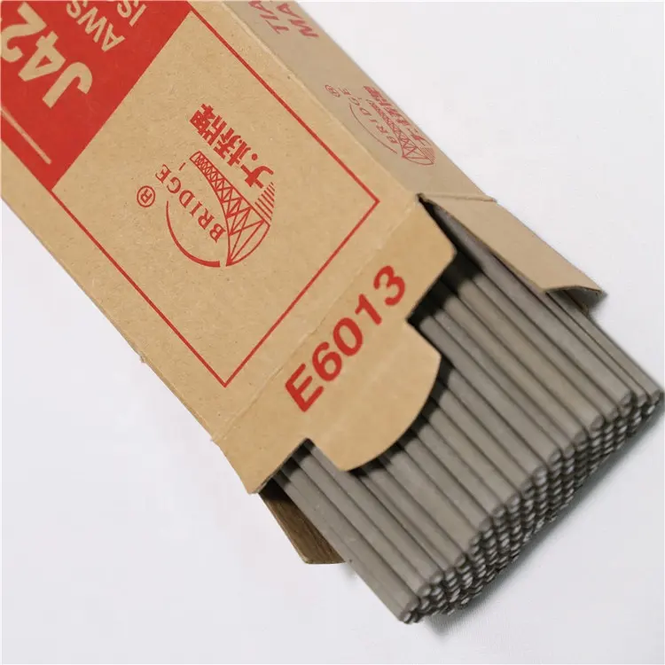 Électrode de soudage de marque de pont TIANJIN AWS E6013 J421 électrode de soudage en acier au carbone de type fumée légère