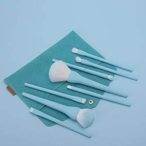Ensemble de pinceaux de maquillage en poils synthétiques de couleur bonbon, manche en plastique, vente directe d'usine Laughing Fox, poudre libre, réparation, angulaire - Product Image 3