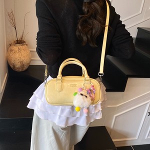 Bolso Cruzado de Cuero Suave y Elegante para Mujer 2026 - Decoración con Letras y Cierre de Cremallera, Ideal para Damas a la Moda - Product Image 4