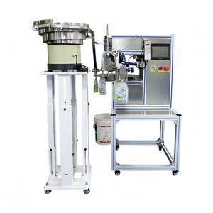 Máquina automática de llenado y envasado de líquidos con dispensador, para bolsas con boquilla, bolsas verticales con succión, leche, zumo, bebidas, con clasificación de tapas y tapado de rosca - Product Image 6