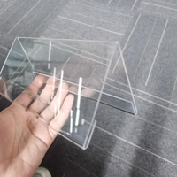 Support de table triangulaire en acrylique en forme de V pour panneaux de bureau