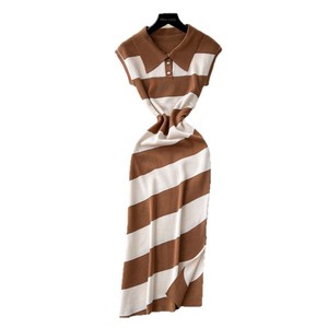 Abito in maglia a righe a contrasto con spalline sottili e maniche corte, stile retrò di lusso, da donna, con cintura in vita - Product Image 5