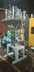 Heißer Verkauf Gravi metrische Dosier einheit mit Waage Gravi metrischer Chargen mischer für Spritz gieß maschine - Product Image 6