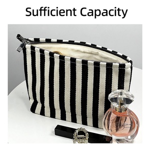 Sac à cosmétiques pliable en toile pour petites filles, avec poignée souple, grande capacité, fermeture éclair résistante à l'eau - Product Image 6